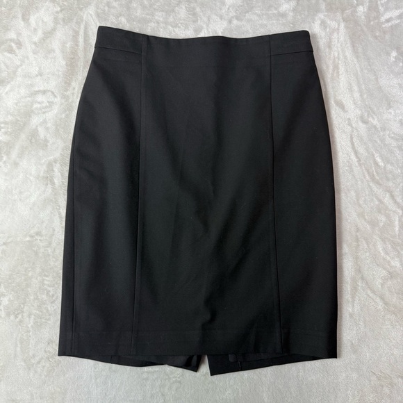 Ann Taylor Petite Black Knee-Length Pencil Skirt Size 8P - Picture 1 of 9